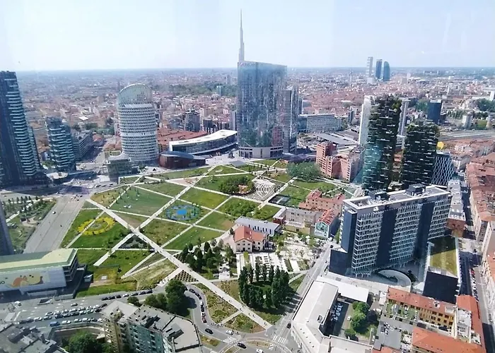 King\'S House Bosco Verticale Unicredit Tower Gaeaulenti